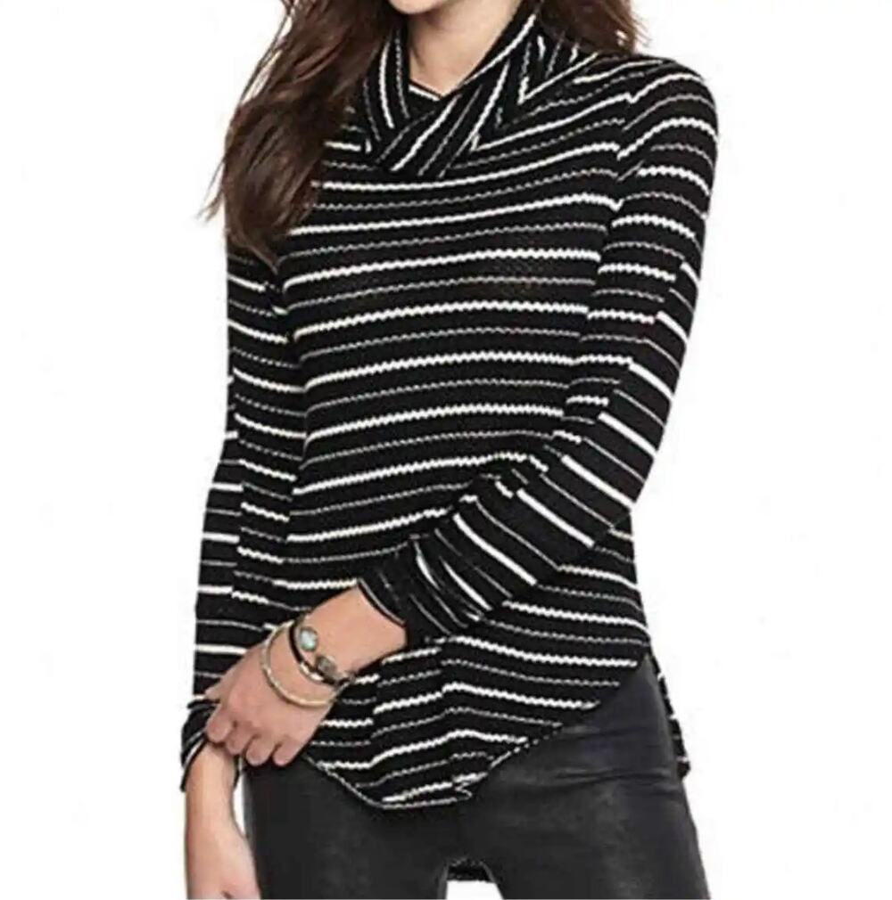 WE THE FREE People Black White Waffle Knit Cowl Neck Sweater Size M Medium